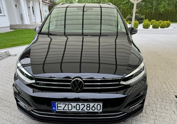 Volkswagen Touran cena 119000 przebieg: 48688, rok produkcji 2020 z Szadek małe 781